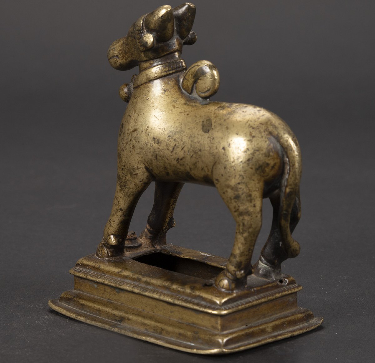 Nandin Bull, Bronze, India, 18th Century.-photo-2