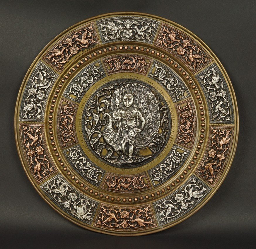 Assiette représentant Murugan,  Inde, XIXe/XXe siècle 