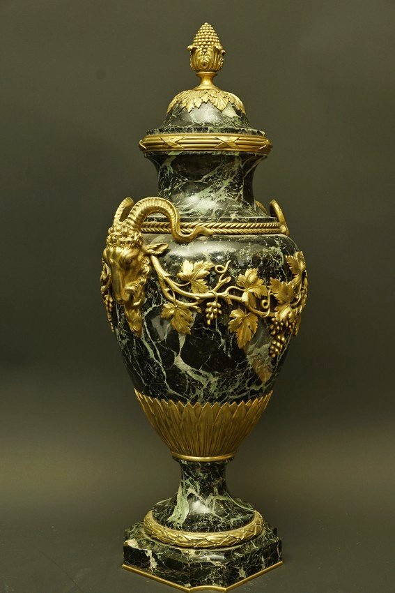 Vase de palais, marbre et bronze doré, F. Barbedienne, deuxième moitié du XIXe siècle.-photo-1