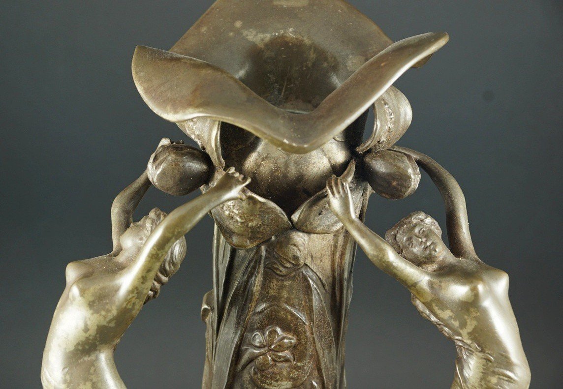Vase aux nymphes, J-M. Petizon, étain, Paris, Art nouveau, vers 1900.-photo-4