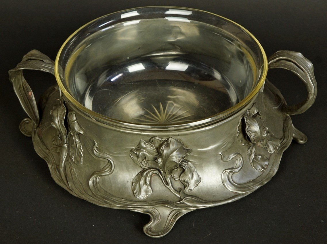 Plat à fruits orné d'iris, Art nouveau, étain et verre, France, vers 1900.-photo-3