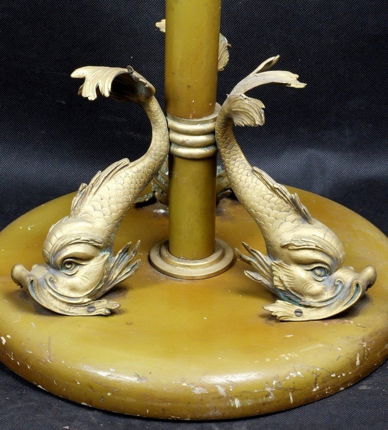Lampe sur pied avec des dauphins, style Art déco, en bois, années 1920-1930. XXe siècle.-photo-1