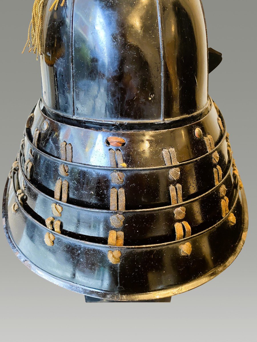 Masque Oni Avec Casque De Samouraï Japonais Avec Illustration De La