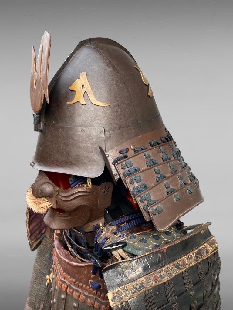 Complete Samurai Armor - Edo Period (1603 - 1868).-photo-1
