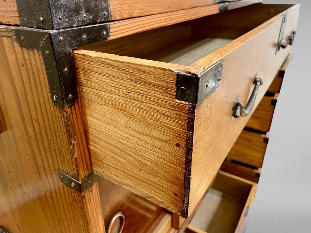 Important Kodansu Cabinet, Height: 164 Cm - Meiji Period (1868 - 1912).-photo-6