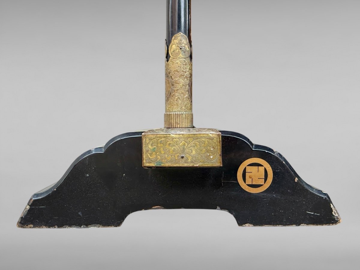 Important Kimonokake From The Hachikusa Clan - Edo Period (1603-1868).-photo-8