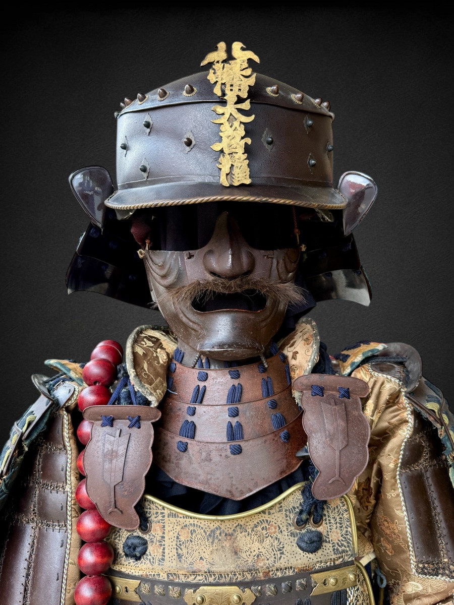 Complete Samurai Armor, Very Rare Saiga Type Kabuto - Edo Period (1603 - 1868).-photo-1