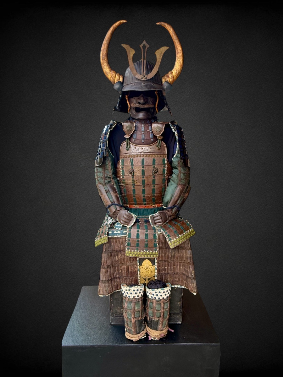 Armure Complète De Samuraï Du Clan Naito - Période Edo (1603-1868).