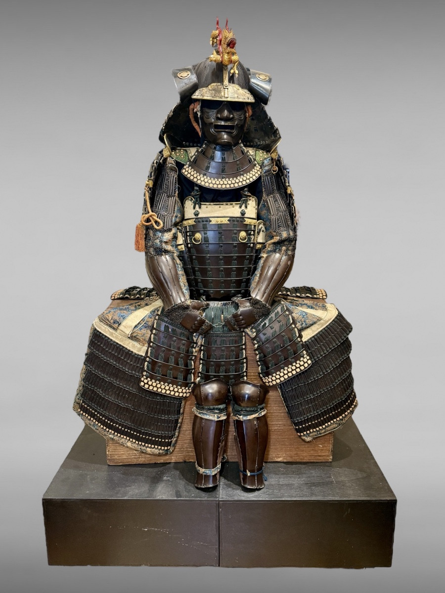 Asakura Clan Samurai Full Armor, 180-lamella Kabuto - Edo Period (1603-1868).