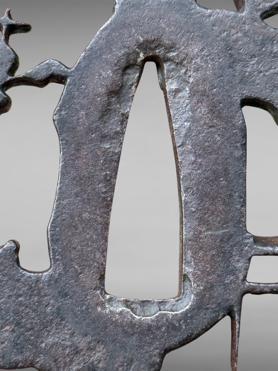Iron Tsuba Kiku Gata With Plant Decoration - Edo Period - D. 7 Cm. -photo-4