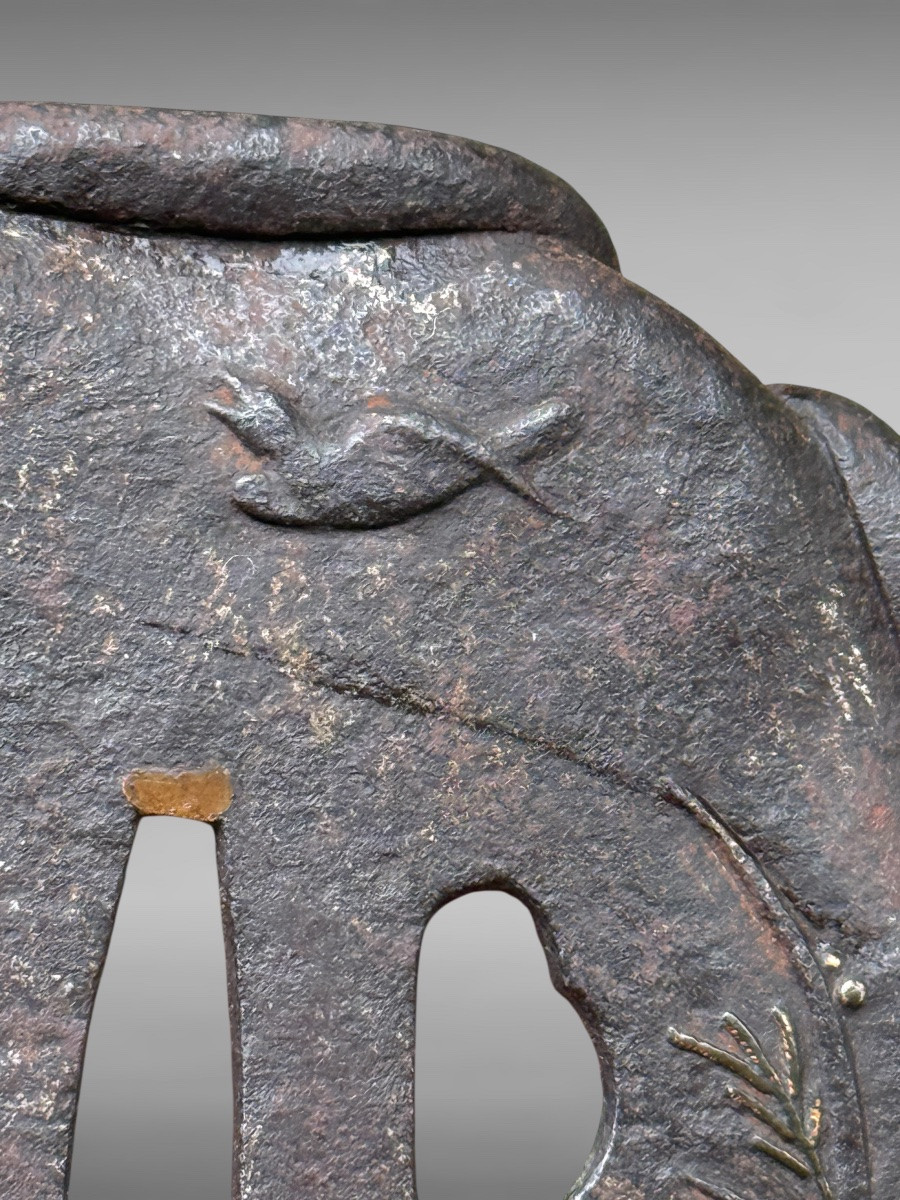 Tsuba kawari gata à décor d’un crane - Époque Edo - H. 9 cm. -photo-3