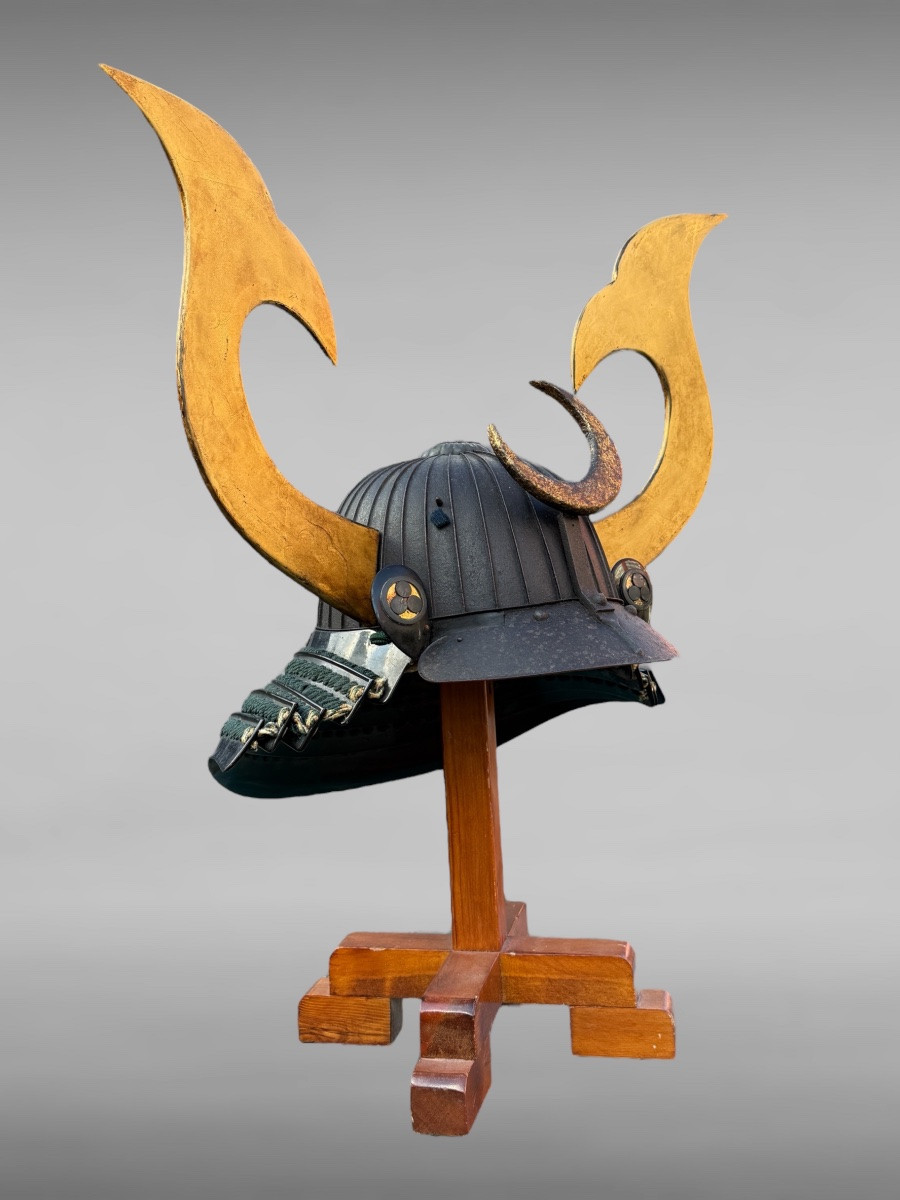 Kabuto De Samurai du clan Matsura à 32 Lamelles En Fer Forgé, signé - Période Edo (1603-1868).-photo-2