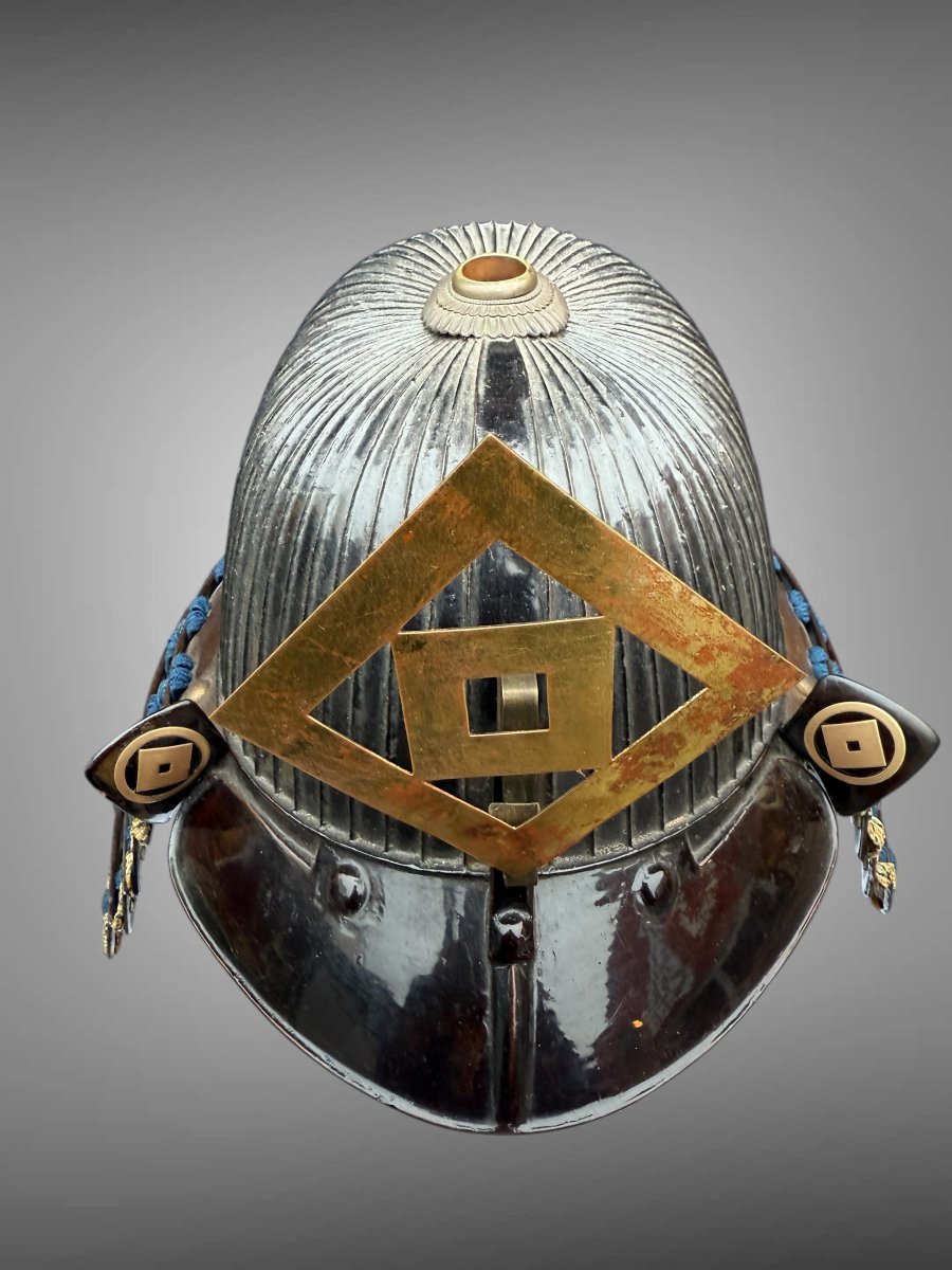 Samurai Kabuto With 62 Lacquered Wrought Iron Blades - Edo Period (1603-1868).-photo-3