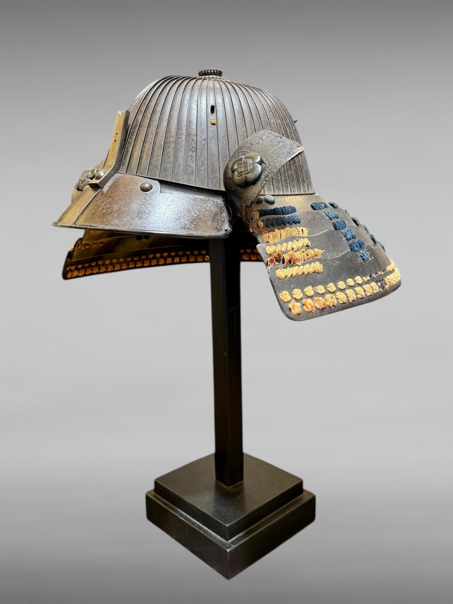 Kabuto De Samurai clan Asakura à 62 Lamelles saotome, signé Ieharu - Période Edo (1603-1868).-photo-2