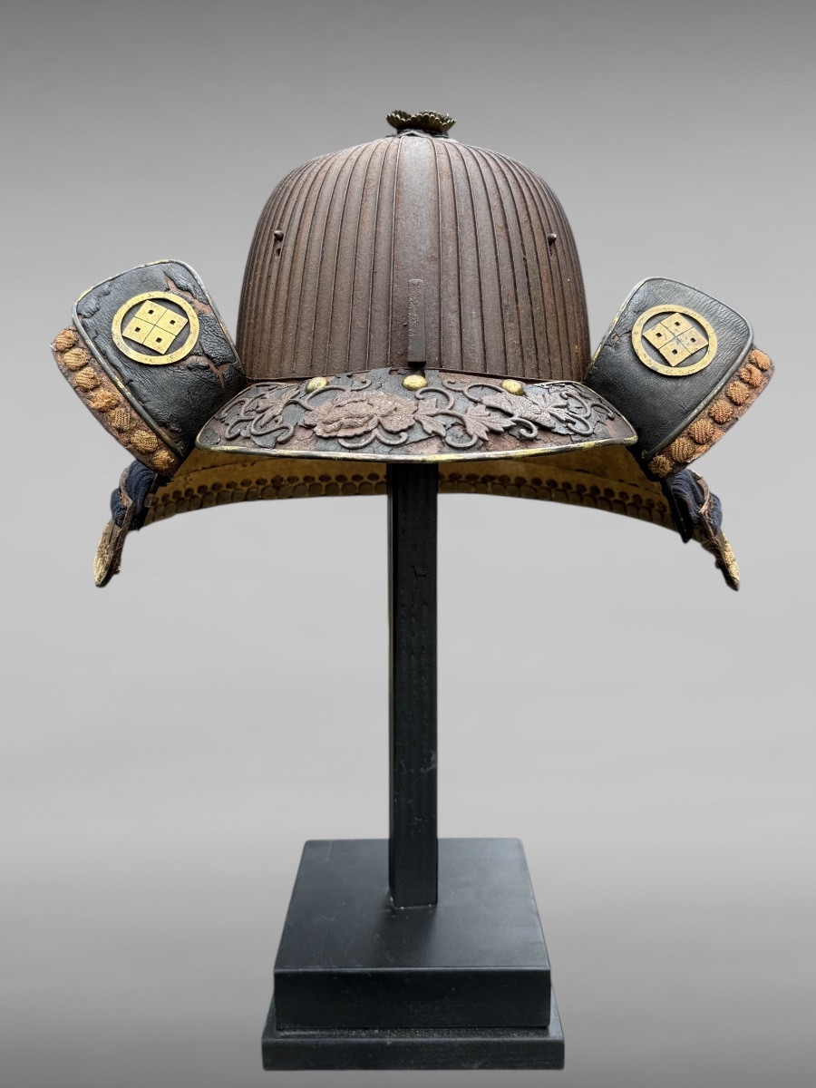 Kabuto à 64 Lamelles d’un Samuraï du clan Kimura - Période Edo (1603-1868).-photo-2