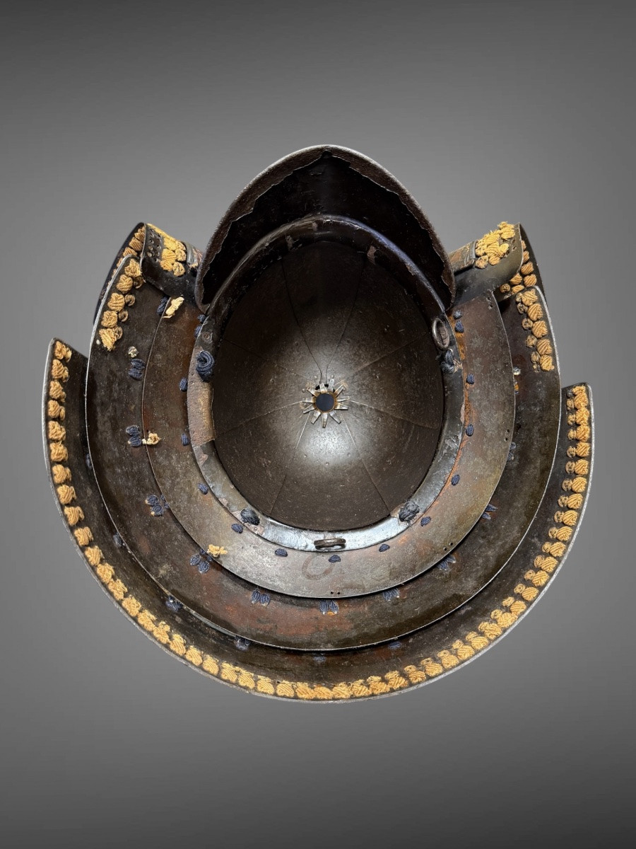 Samurai Helmet - Edo Period (1603-1868).-photo-7