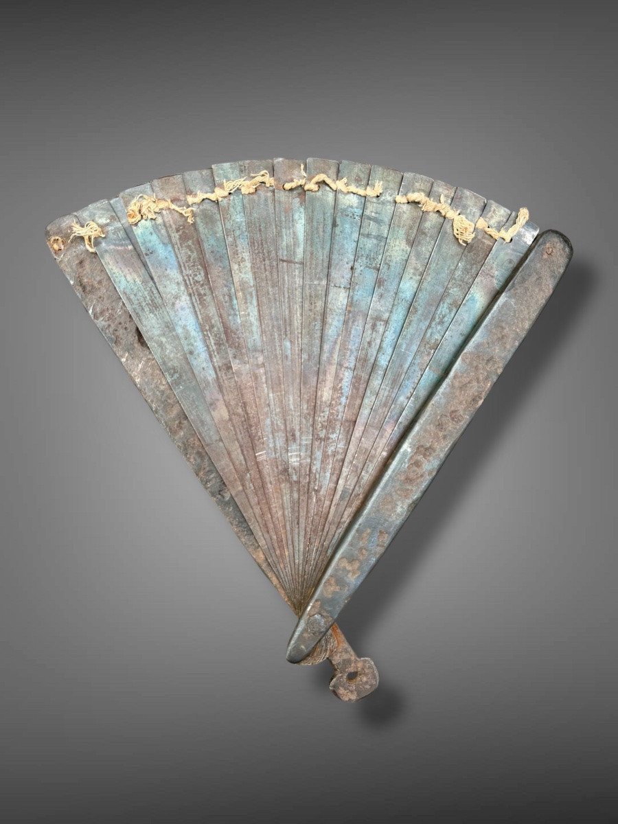 Tessen, War Fan Made Entirely Of Iron - Edo Period (1603-1868).-photo-1