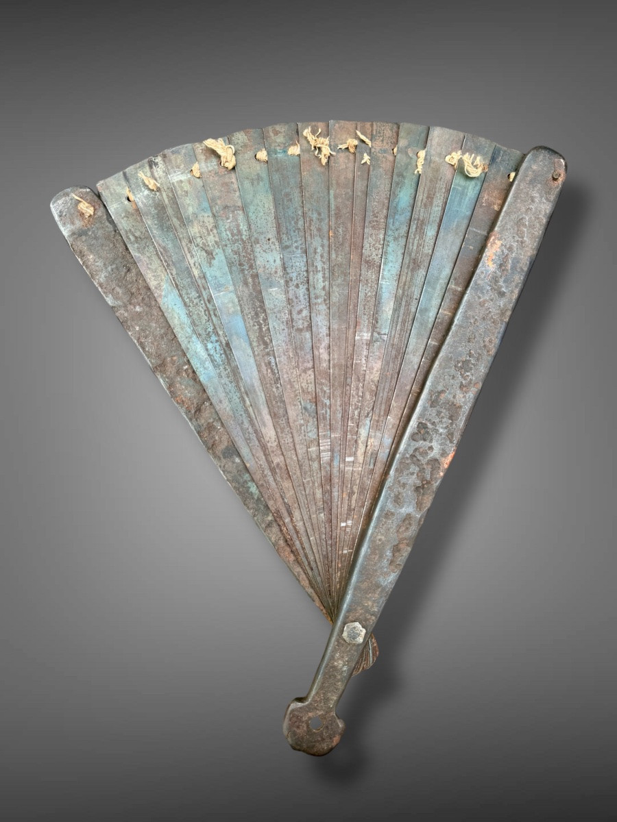 Tessen, War Fan Made Entirely Of Iron - Edo Period (1603-1868).-photo-2