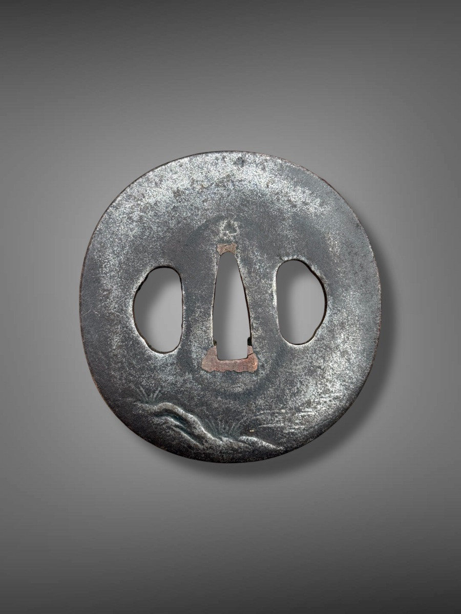 Iron Tsuba Maru-gata, Edo Period (1603-1868).-photo-2