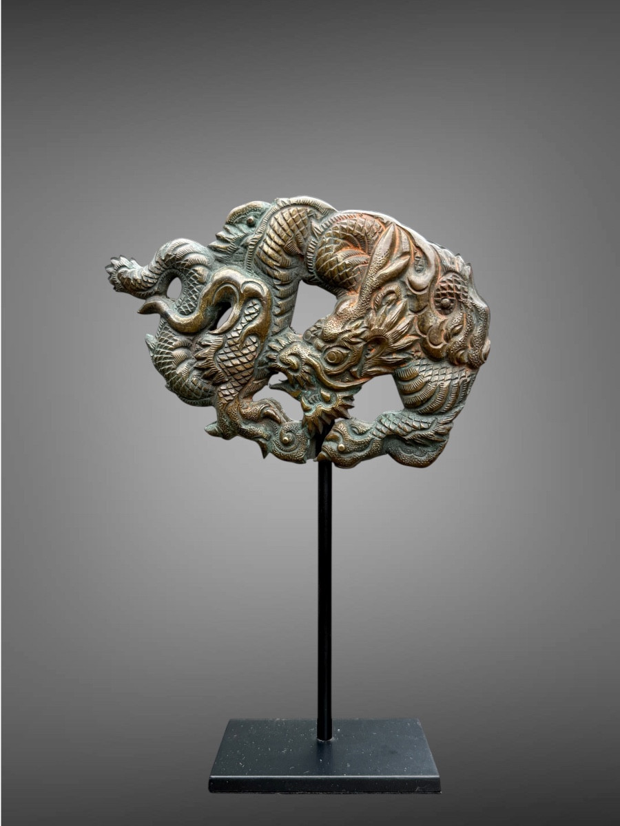 Maedate Stamped And Finely Engraved Copper Depicting A Dragon In Clouds - Edo Period. 
