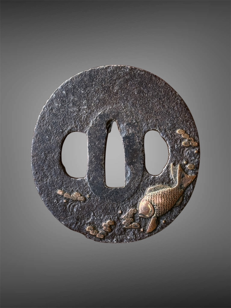 Iron Nara-maru-gata Tsuba Decorated With A Fish, Edo Period (1603-1868).