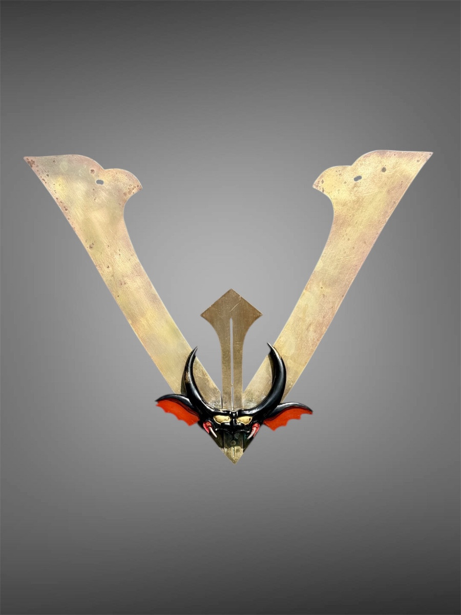 Large Maedate Decorated With An Oni Head - Edo Period (1603 - 1868).