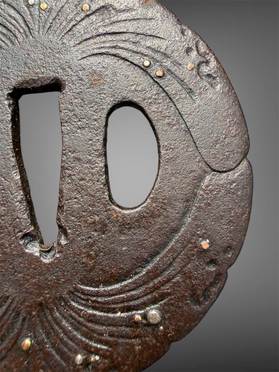 Wrought-iron Tsuba Maru-gata With Stylized Plant Motifs - Edo Period (1603-1868).-photo-3