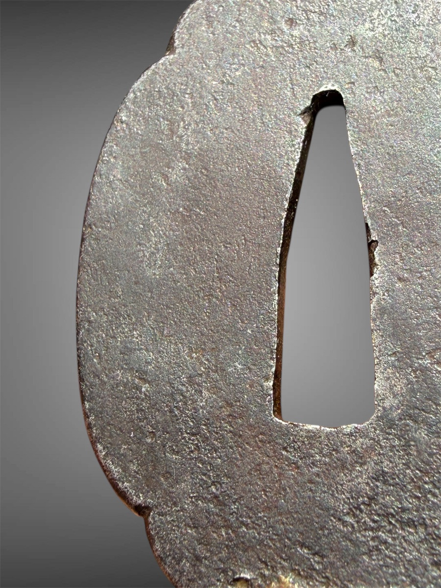 Flower-inlaid Iron Tsuba Mokko-gata De Tanto - Edo Period (1603-1868).-photo-4