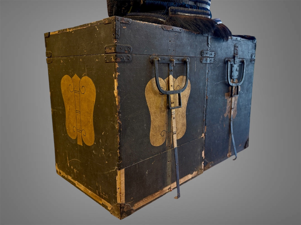 Complete Okudaira Clan Samurai Armor - Edo Period (1603-1868).-photo-7