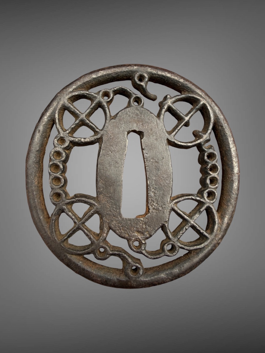Openwork Wrought-iron Tsuba Maru-gata With Horse Bits - Edo Period (1603-1868).-photo-2