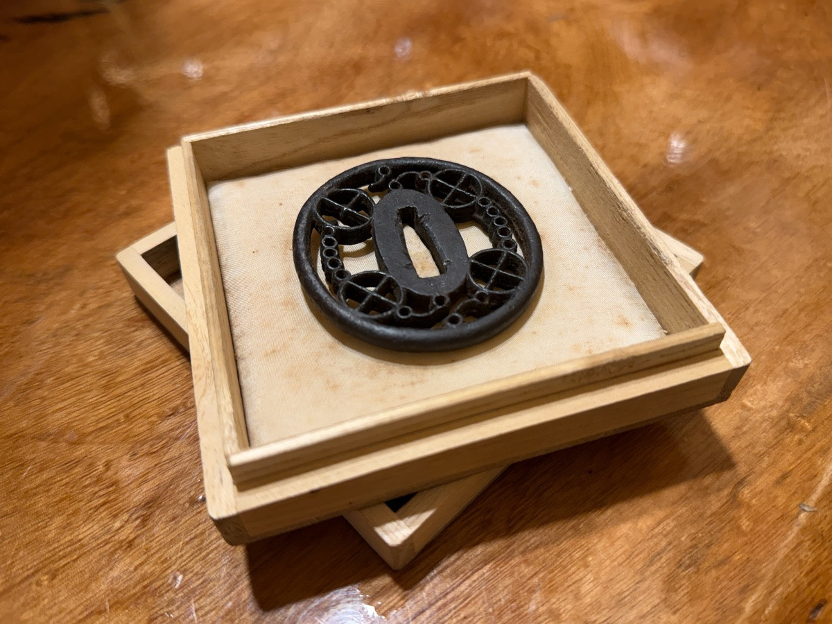 Openwork Wrought-iron Tsuba Maru-gata With Horse Bits - Edo Period (1603-1868).-photo-8
