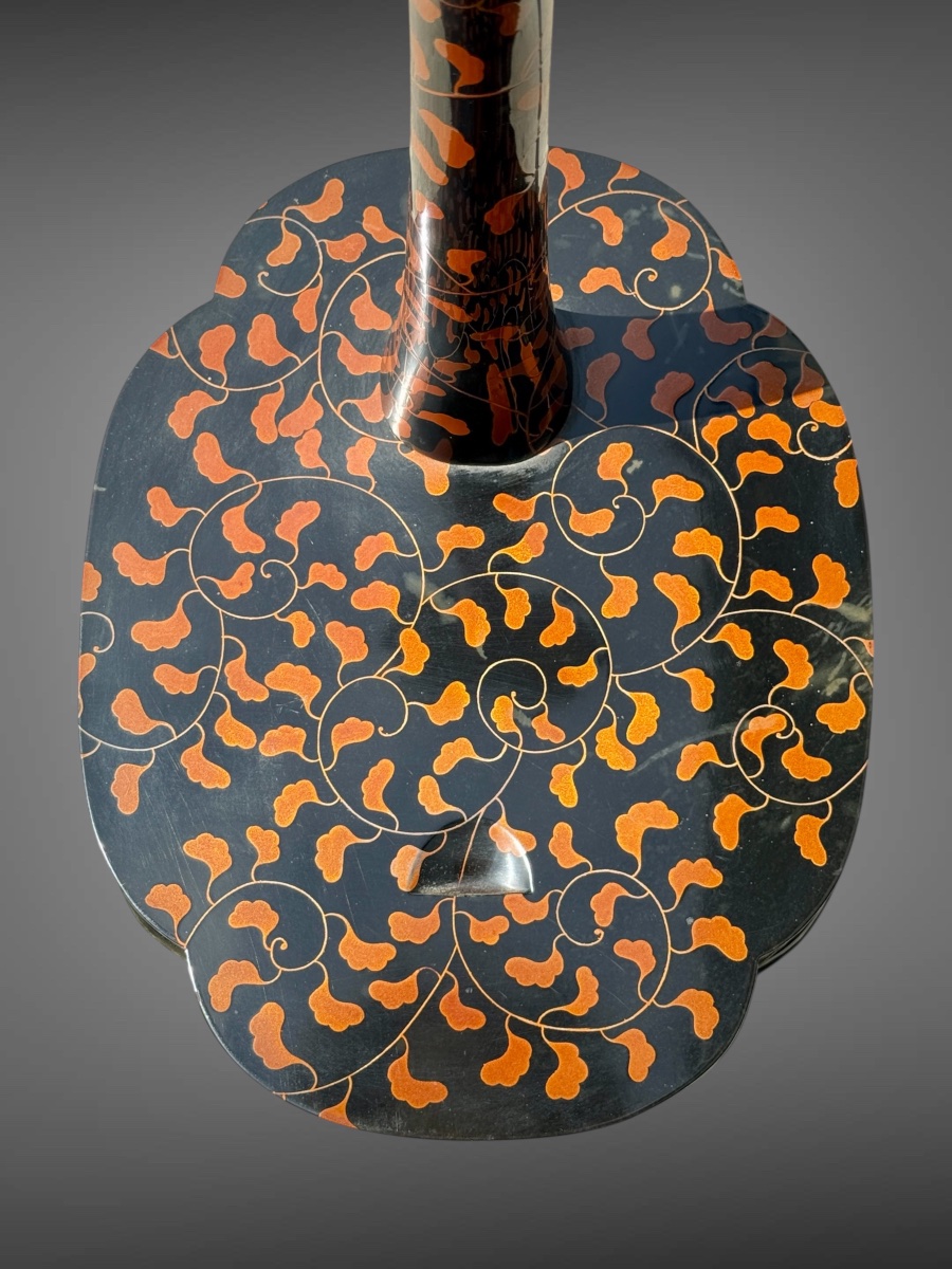 Katanakake en bois laqué et coquille d’oeuf - Période Edo (1603-1868).-photo-2