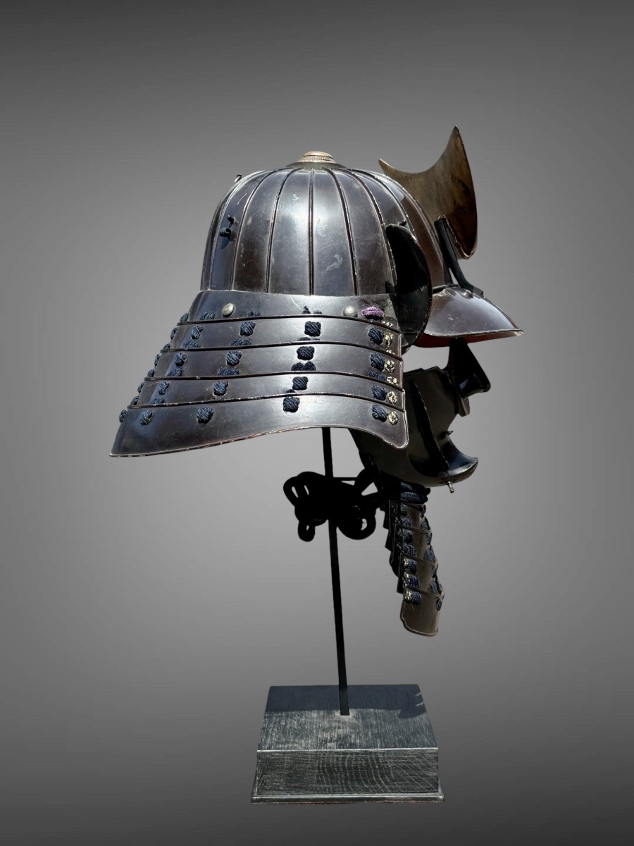 Ensemble Kabuto et Mempo d’un samouraï du clan Yui - Période Edo (1603-1868).-photo-3