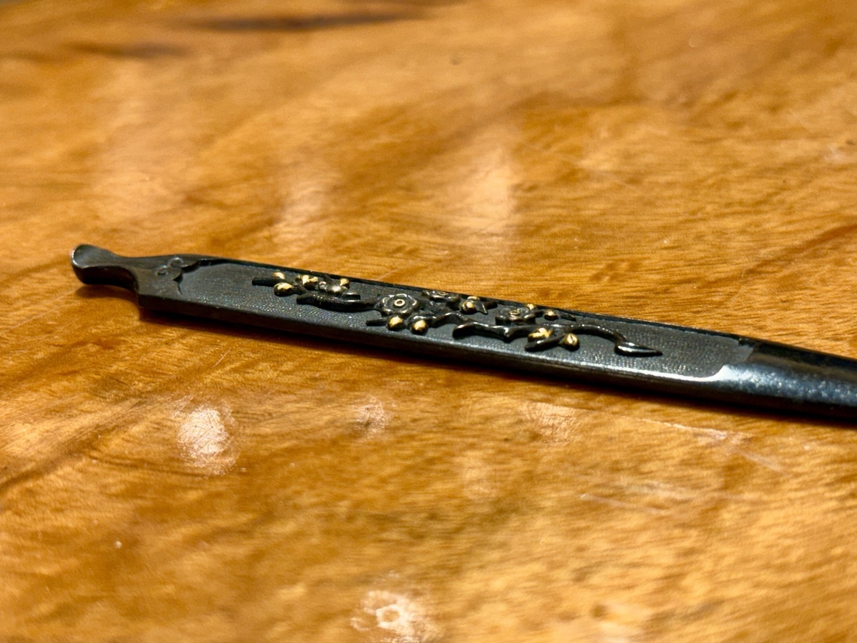Shakudo Kogai Decorated With A Plum Blossom Branch, With Nbthk Certificate - Edo.-photo-6