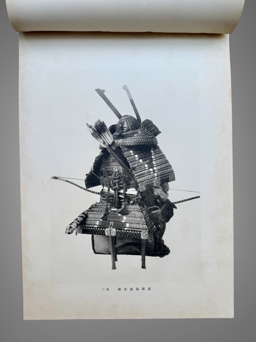  Japanese Book Of Samurai Photographs, Published In 1910.-photo-3