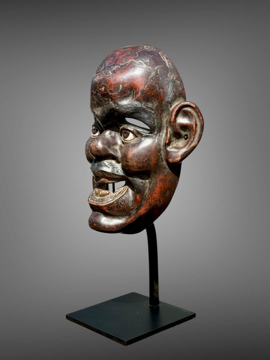 Lacquered Papier-mâché Noh Theater Mask - Edo Period (1603-1868).-photo-2