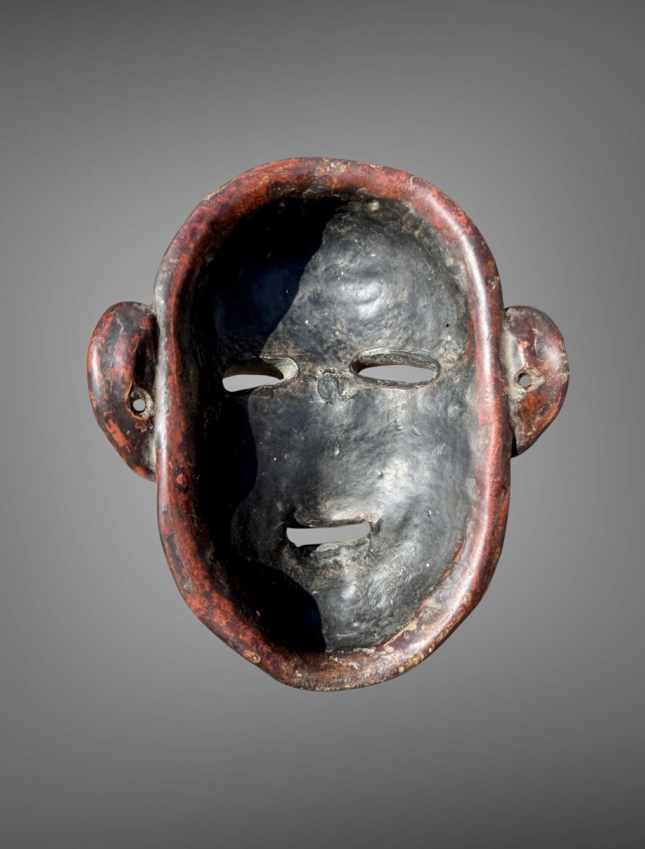 Lacquered Papier-mâché Noh Theater Mask - Edo Period (1603-1868).-photo-4