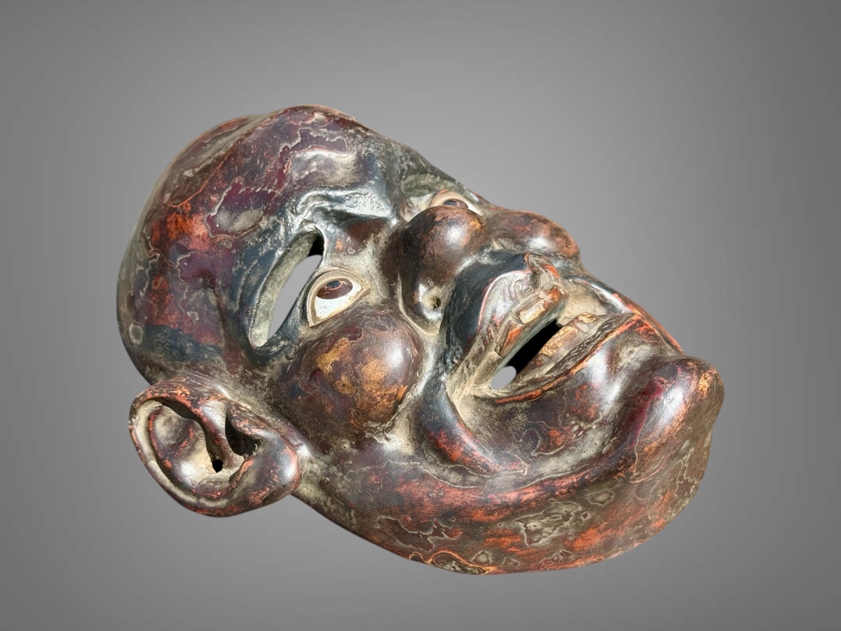 Lacquered Papier-mâché Noh Theater Mask - Edo Period (1603-1868).-photo-5