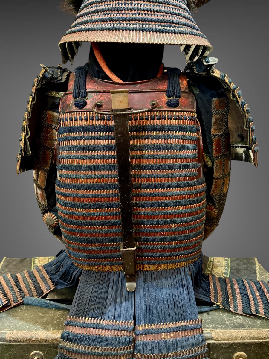 Complete Samurai Armor - Edo Period (1603–1868).-photo-4