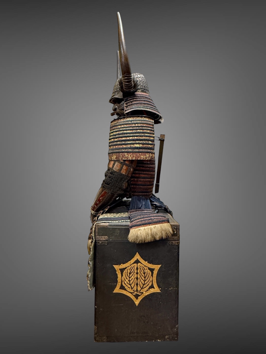 Complete Samurai Armor - Edo Period (1603–1868).-photo-5