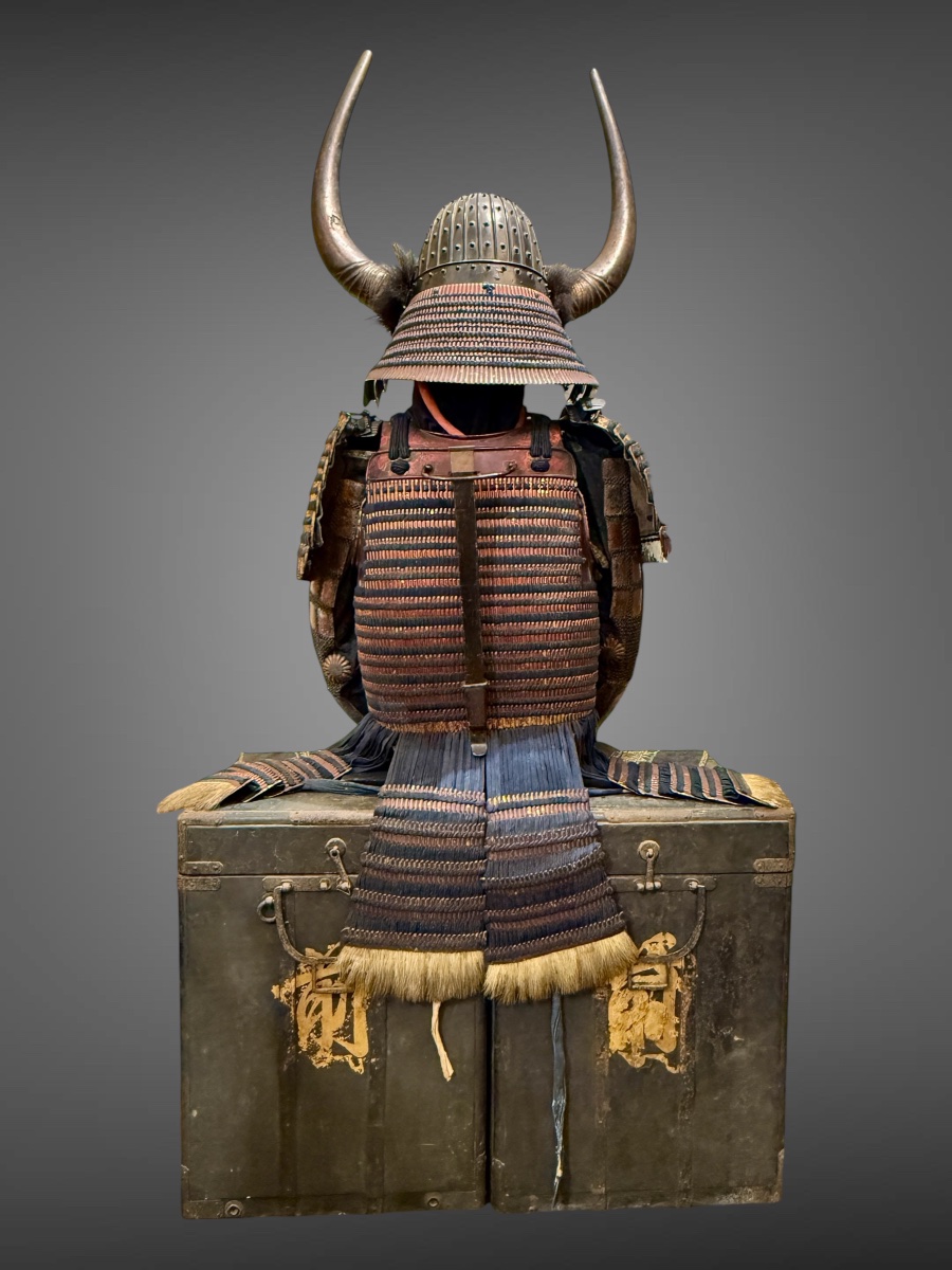 Complete Samurai Armor - Edo Period (1603–1868).-photo-6