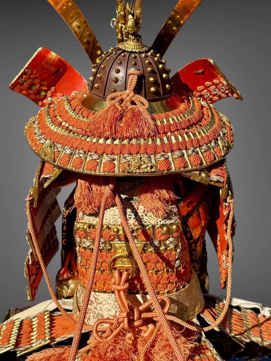Poupée Musha Ningyô Figurant un armure miniature de Samuraï - Période Meiji (1868 - 1912).-photo-4