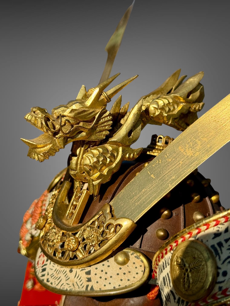 Poupée Musha Ningyô Figurant un armure miniature de Samuraï - Période Meiji (1868 - 1912).-photo-6
