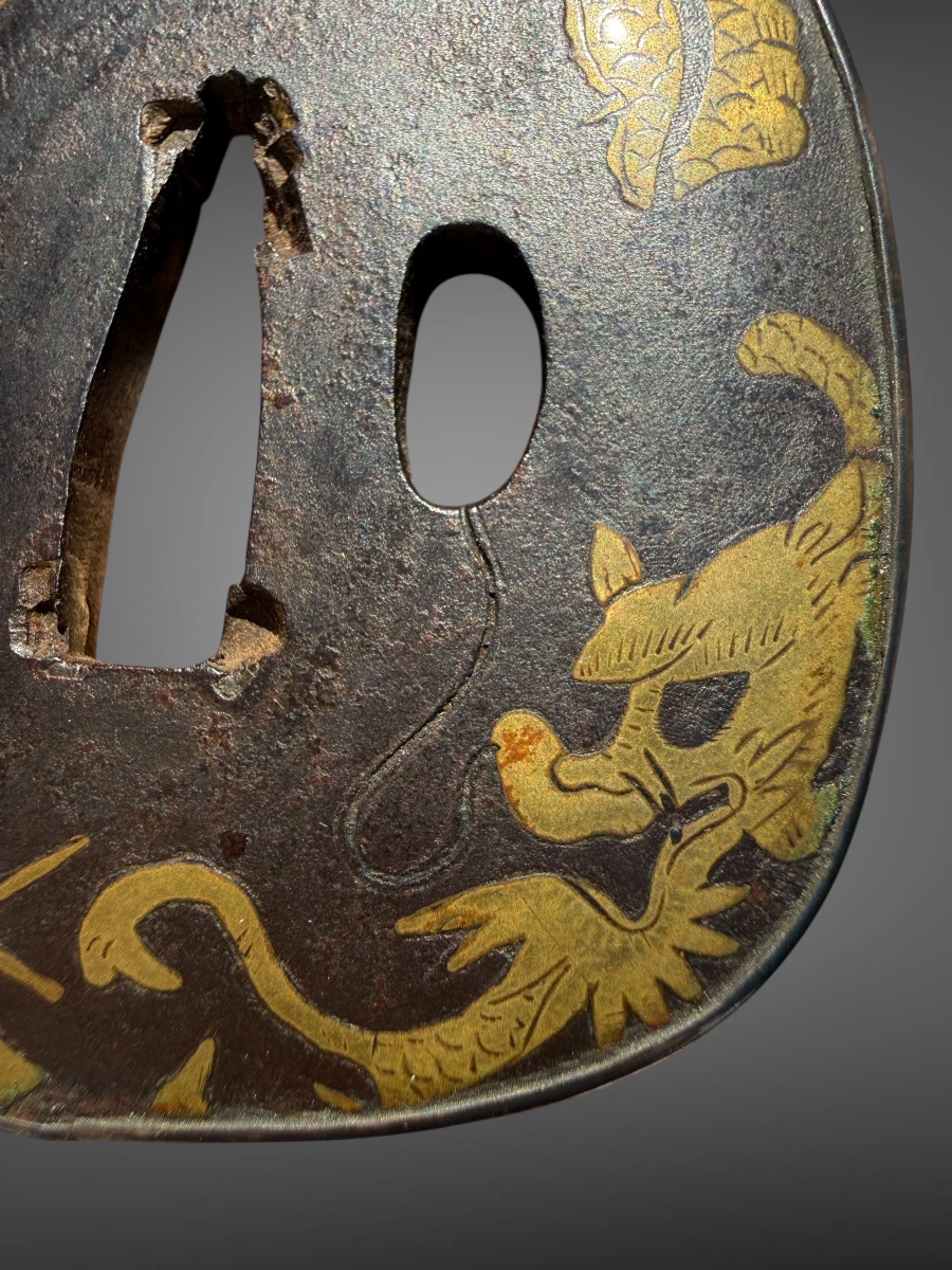 Kaku-maru-gata Tsuba Decorated With A Dragon In Scrollwork - Edo Period (1603–1868).-photo-3