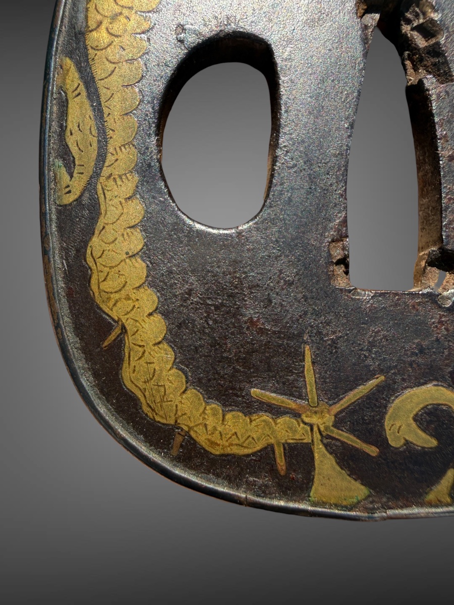 Kaku-maru-gata Tsuba Decorated With A Dragon In Scrollwork - Edo Period (1603–1868).-photo-4