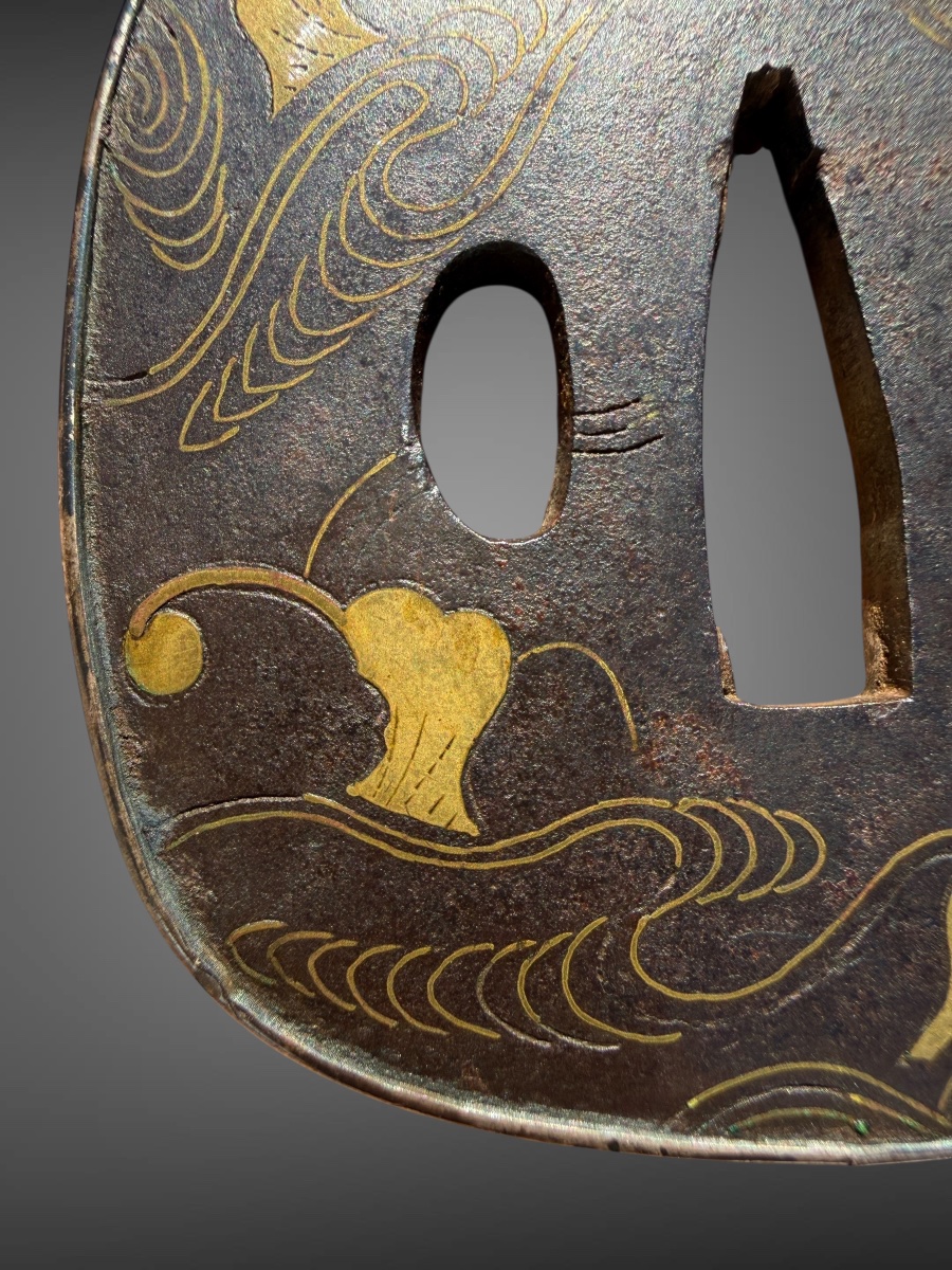 Kaku-maru-gata Tsuba Decorated With A Dragon In Scrollwork - Edo Period (1603–1868).-photo-5