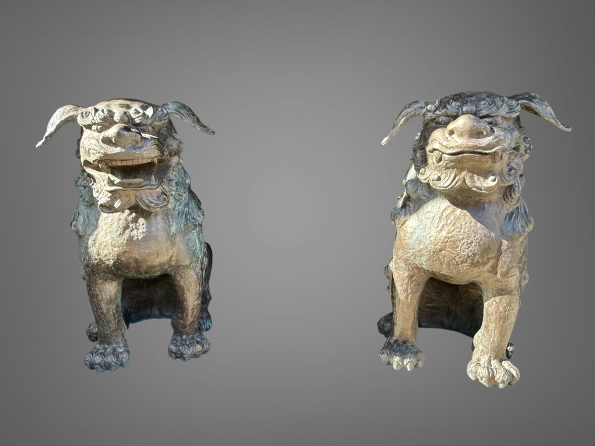 Importante paire de lions gardiens en bronze - Haut : 97 cm - Période Showa (1912-1989).-photo-2