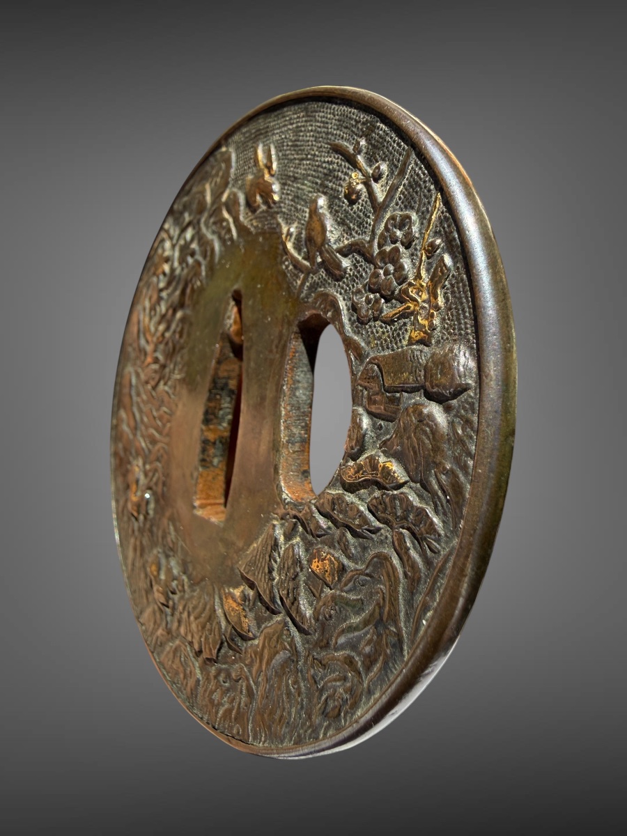 Tsuba maru-gata en shakudo à décor d’un paysage de montagne - Période Edo (1603-1868). -photo-6