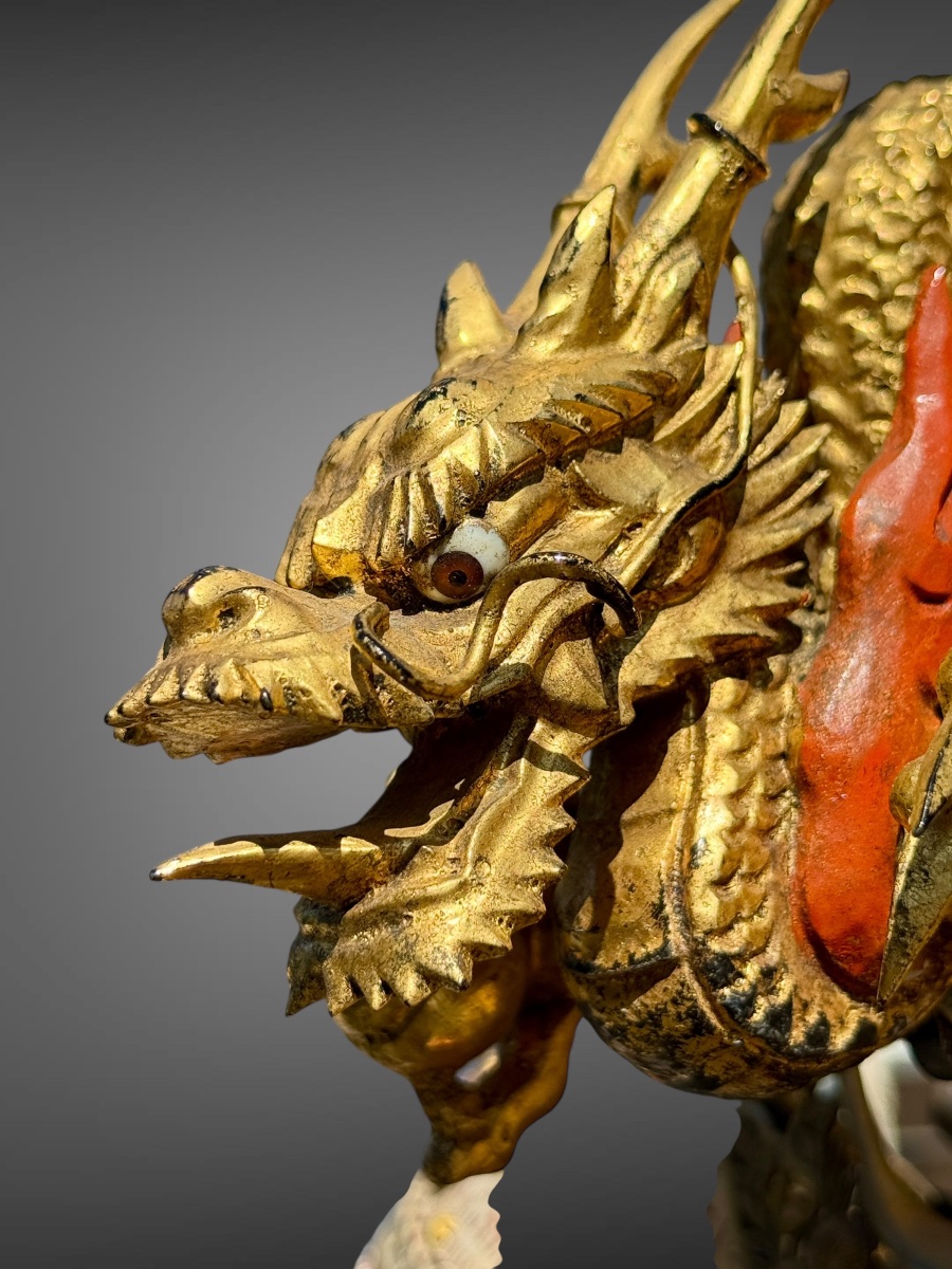 Kabuto de Samuraï à maedate dragon en bois laqué or- Periode Meiji (1868-1912). -photo-5