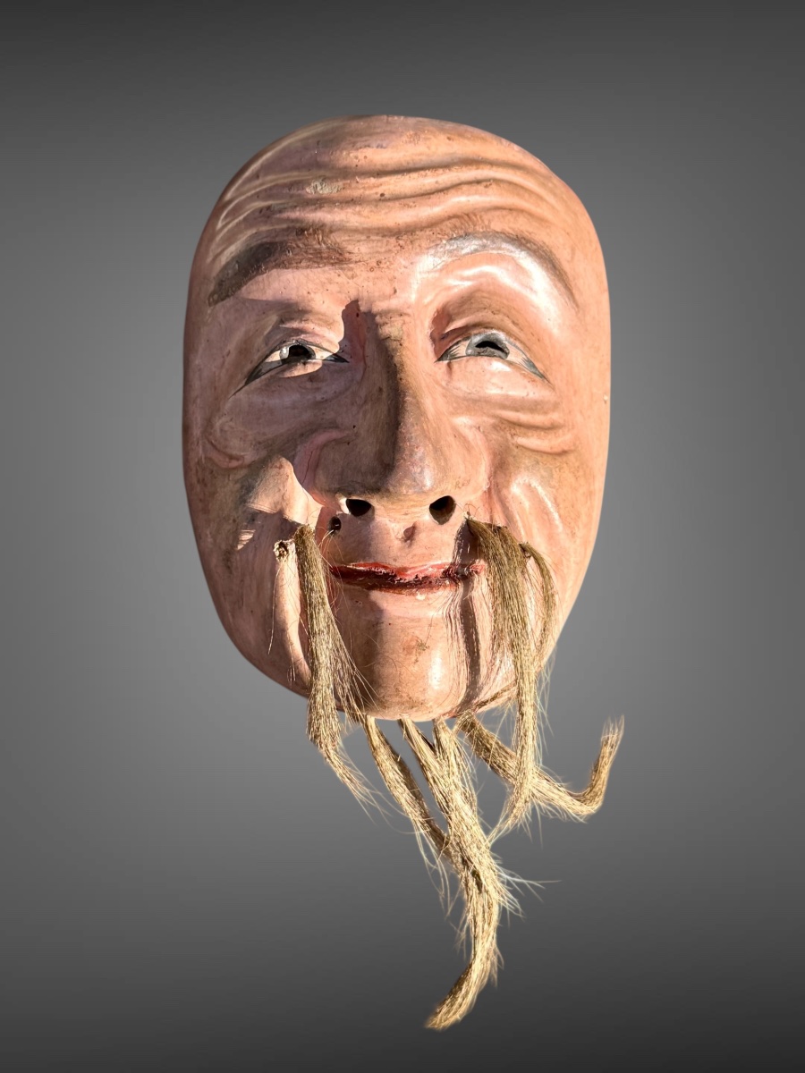 Masque De Théâtre Nô figurant un vieillard - Période Edo (1603-1868). -photo-1
